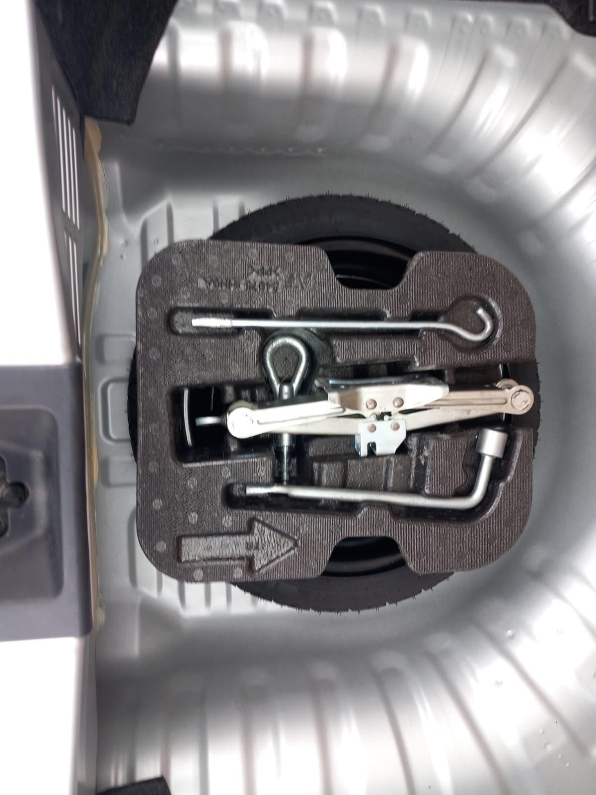 Used Nissan Micra 2011 for sale - 76309759: Photo 11