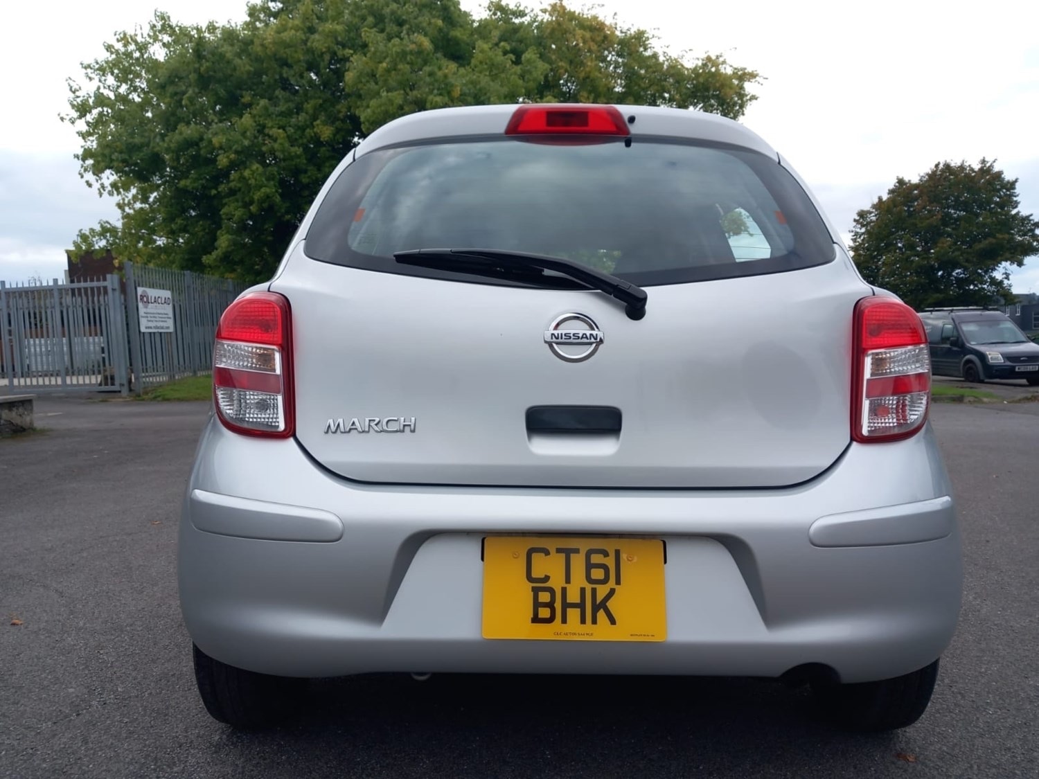 Used Nissan Micra 2011 for sale - 76309759: Photo 2