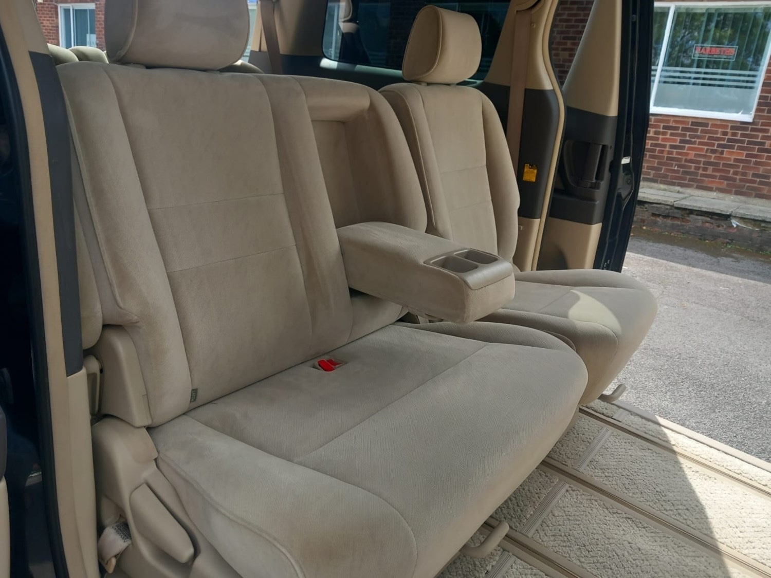 Used Toyota Alphard 2007 for sale - 76309910: Photo 14