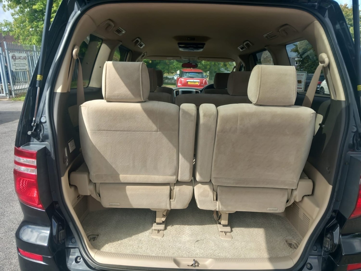 Used Toyota Alphard 2007 for sale - 76309910: Photo 17