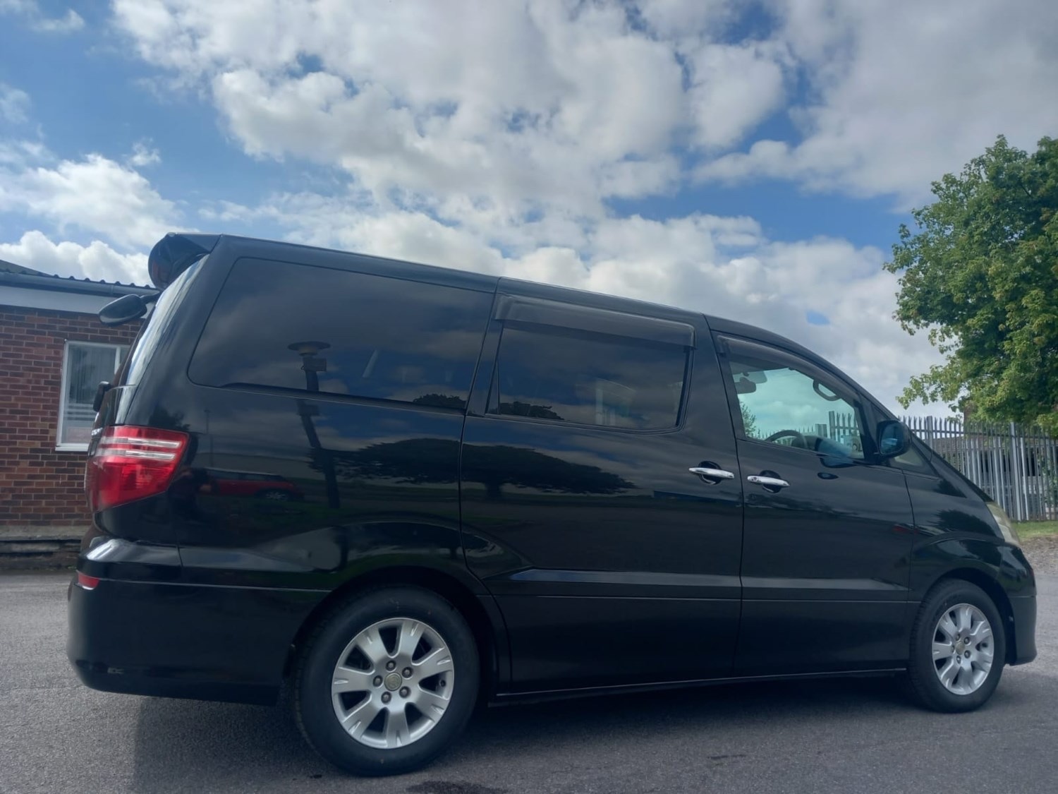 Used Toyota Alphard 2007 for sale - 76309910: Photo 19