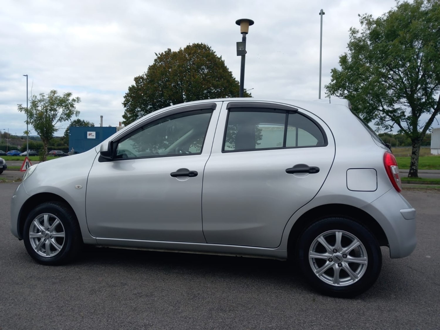 Used Nissan Micra 2012 for sale - 76316361: Photo 3