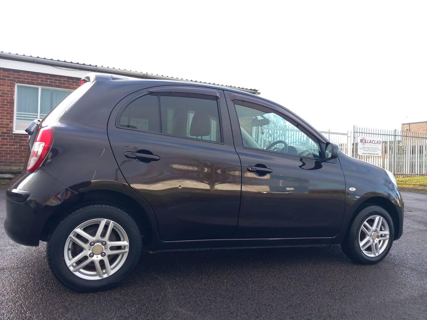 Vehicle 9