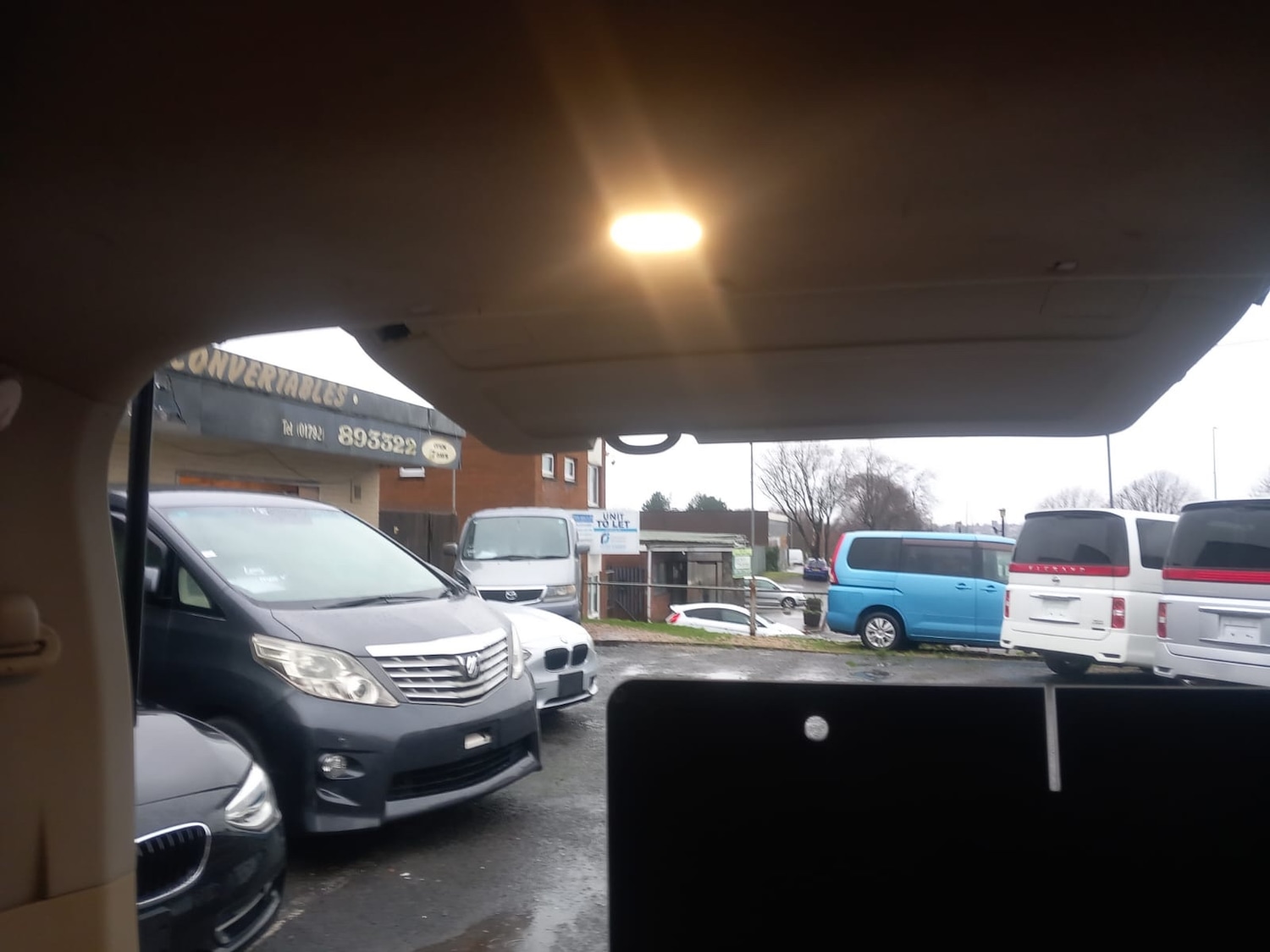 Used Nissan Elgrand 2021 for sale - 76980330: Photo 16