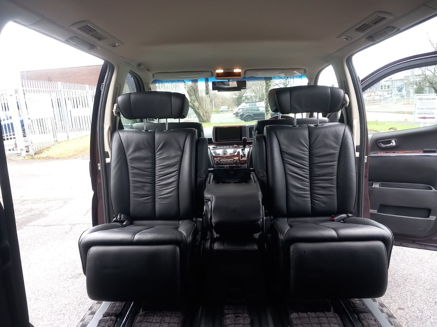 Used Nissan Elgrand 2025 for sale - 77618367: Photo 18