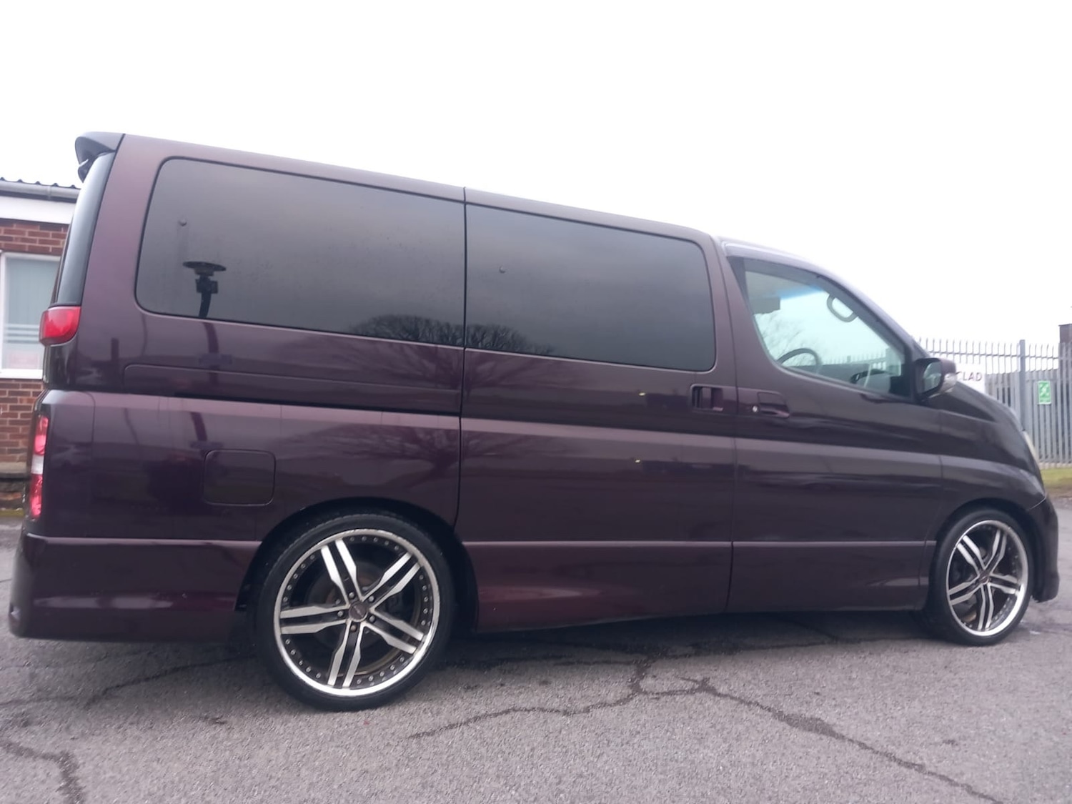 Used Nissan Elgrand 2025 for sale - 77618367: Photo 32