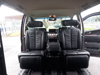 Used Nissan Elgrand 2008 for sale - 77618367: Photo