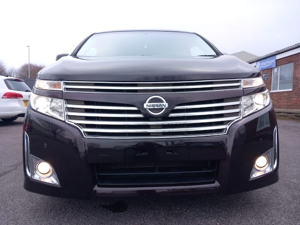 Used Nissan Elgrand 2010 for sale - 73676781: Photo 10