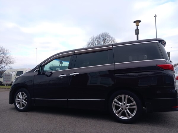 Used Nissan Elgrand 2010 for sale - 73676781: Photo 22
