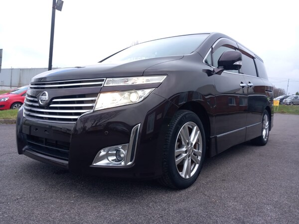 Used Nissan Elgrand 2010 for sale - 73676781: Photo 6