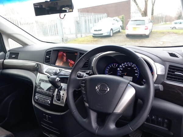 Used Nissan Elgrand 2010 for sale - 73676781: Photo 7