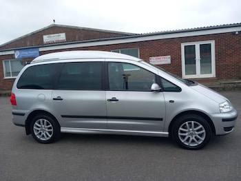 2008 (57) - 1.9 TDI SE 115 5dr Tip Auto Wheelchair Disabled Mobility Vehicle