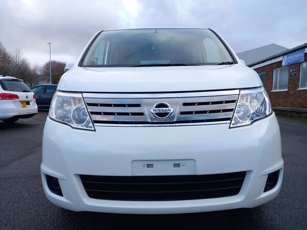 Used Nissan Serena 2010 for sale - 73354494: Photo 15