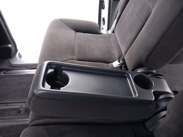 Used Nissan Serena 2010 for sale - 73354494: Photo 33
