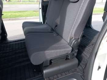 Used Nissan Serena 2006 for sale - 70385625: Photo