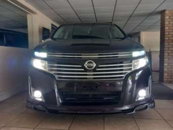Used Nissan Elgrand 2011 for sale - 71088421: Photo
