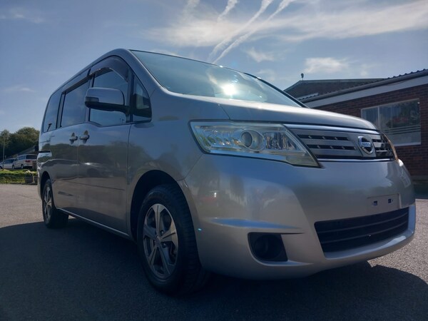 Used Nissan Serena 2008 for sale - 72136606: Photo 18