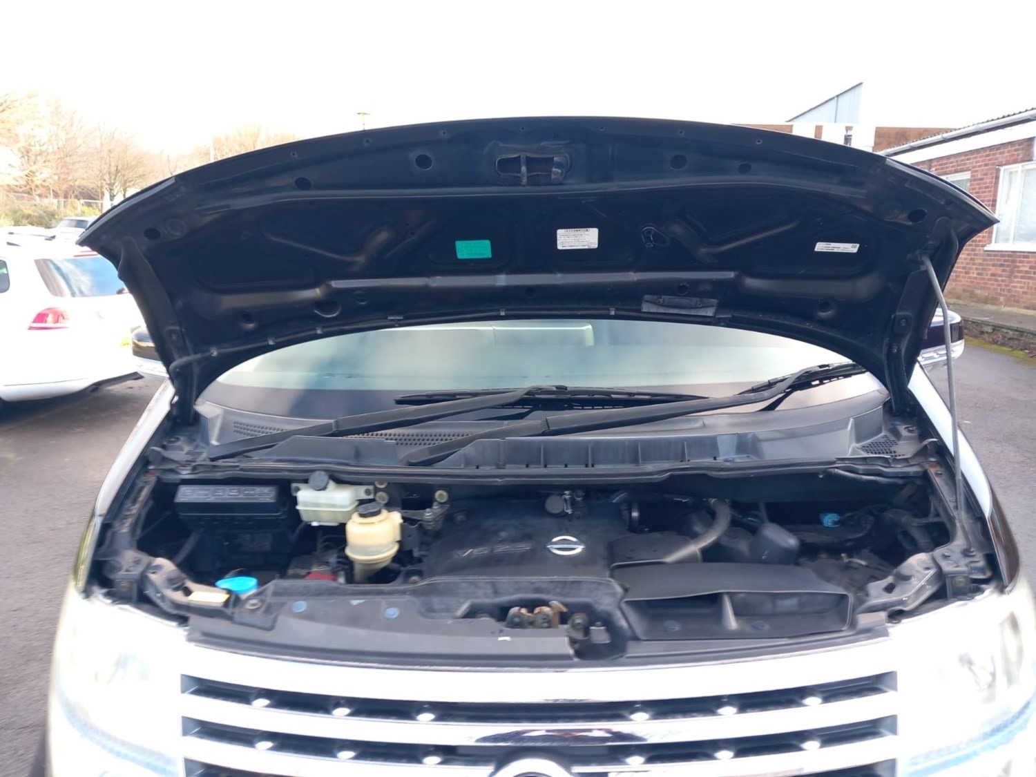 Used Nissan Elgrand 2005 for sale - 76316562: Photo 3