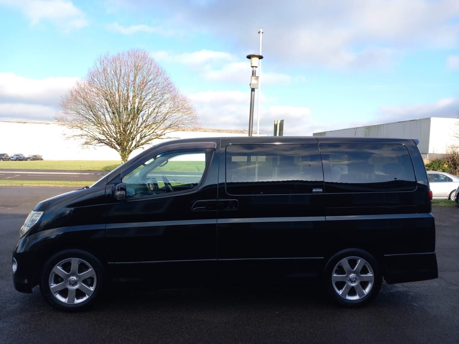 Used Nissan Elgrand 2005 for sale - 76316562: Photo 33