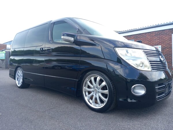 Used Nissan Elgrand 2009 for sale - 74683204: Photo 5