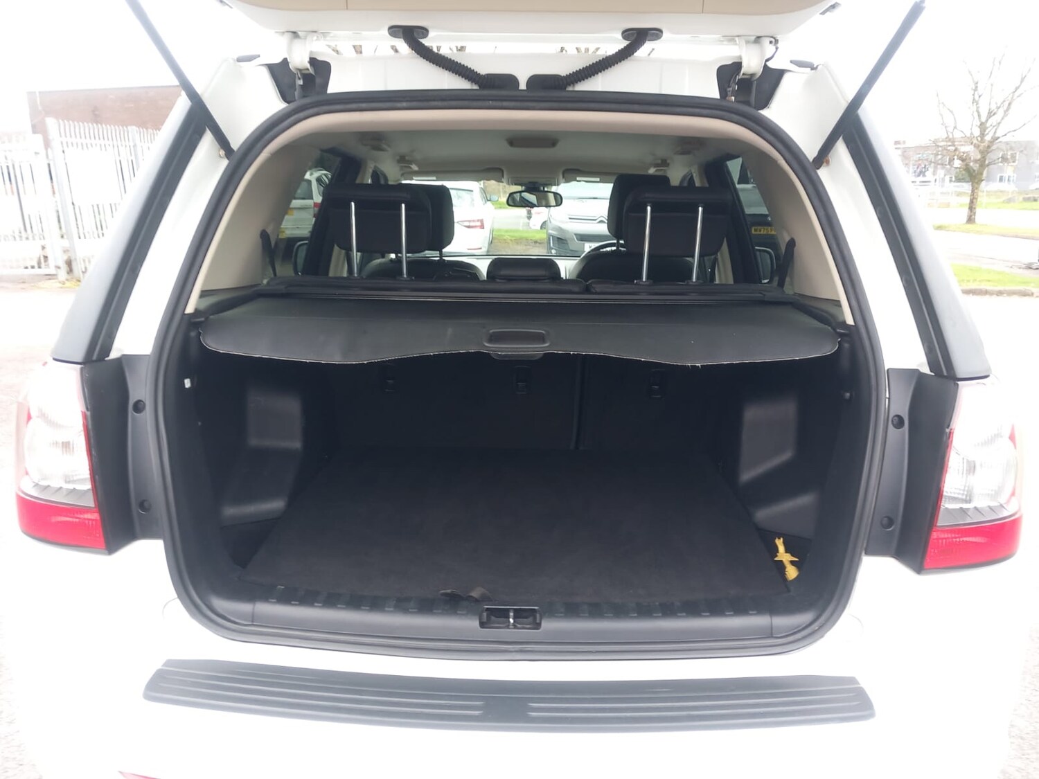 Used Land Rover Freelander 2011 for sale - 78107008: Photo 11