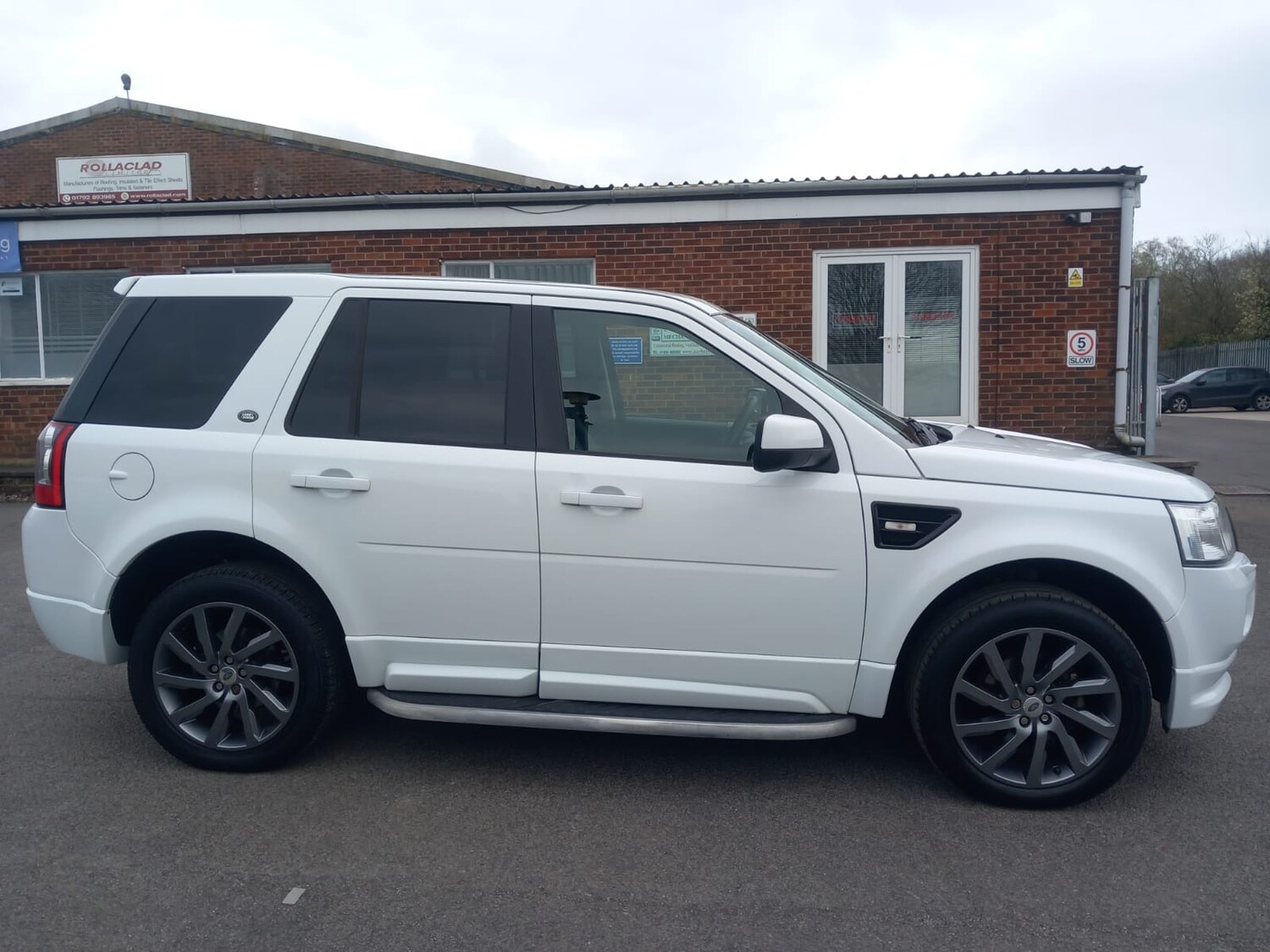 Used Land Rover Freelander 2011 for sale - 78107008: Photo 17