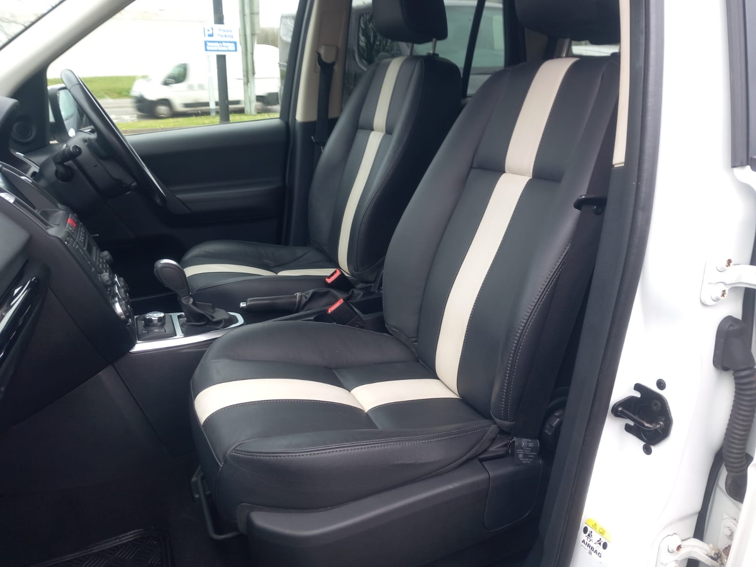 Used Land Rover Freelander 2011 for sale - 78107008: Photo 5