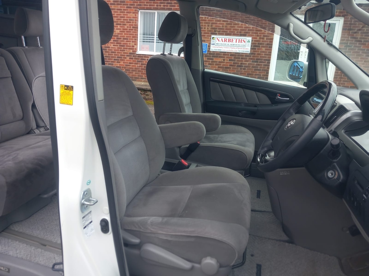 Used Toyota Alphard 2025 for sale - 77730532: Photo 11