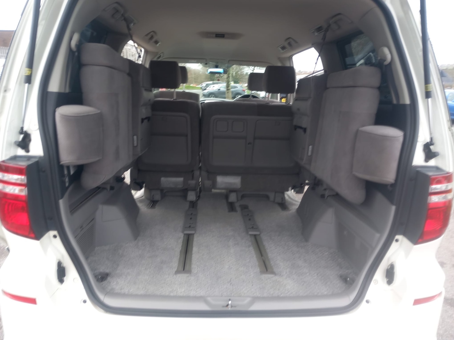 Used Toyota Alphard 2025 for sale - 77730532: Photo 16