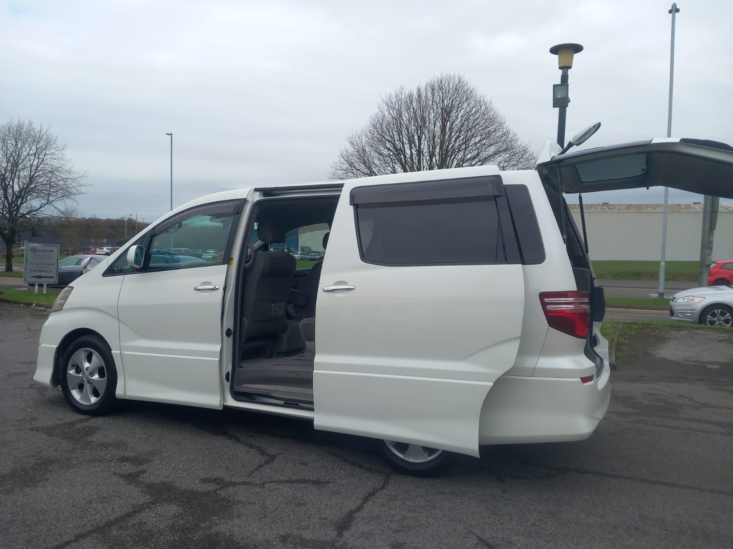 Used Toyota Alphard 2025 for sale - 77730532: Photo 9