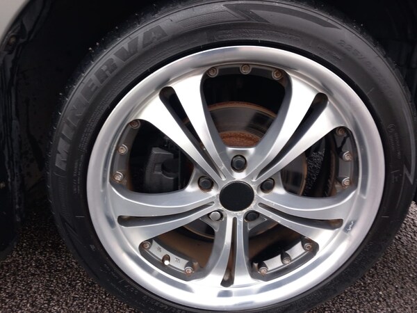 Used Nissan Elgrand 2004 for sale - 73056105: Photo 10
