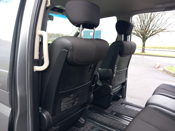 Used Nissan Elgrand 2004 for sale - 73056105: Photo 21