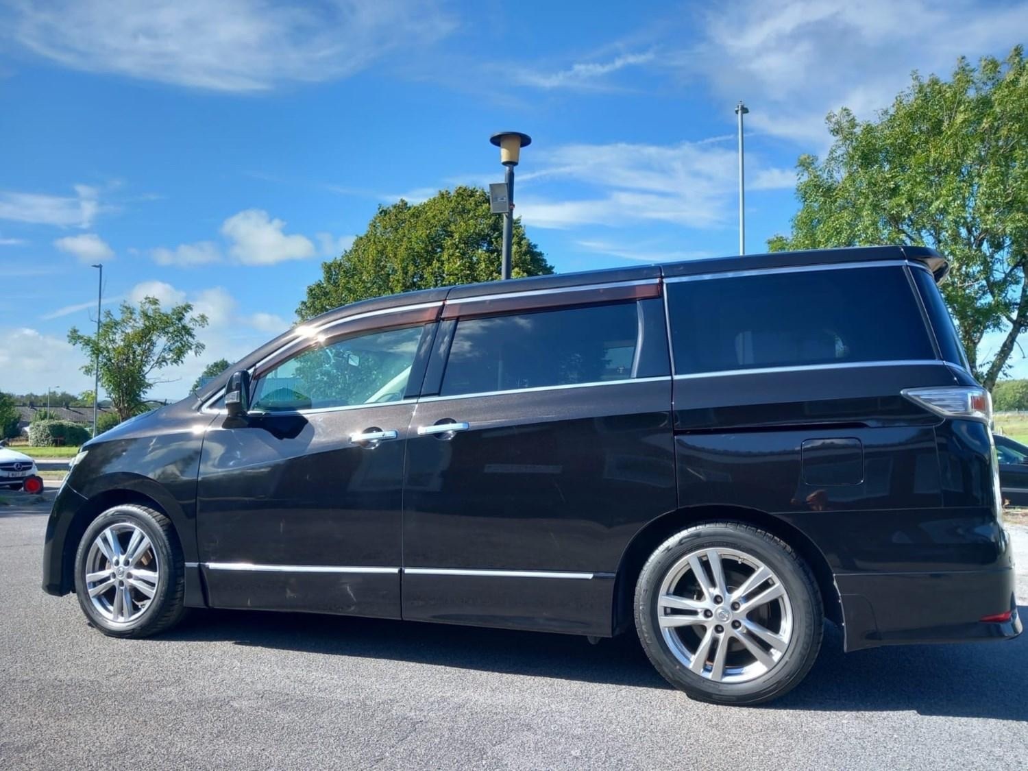 Used Nissan Elgrand 2010 for sale - 76309888: Photo 26