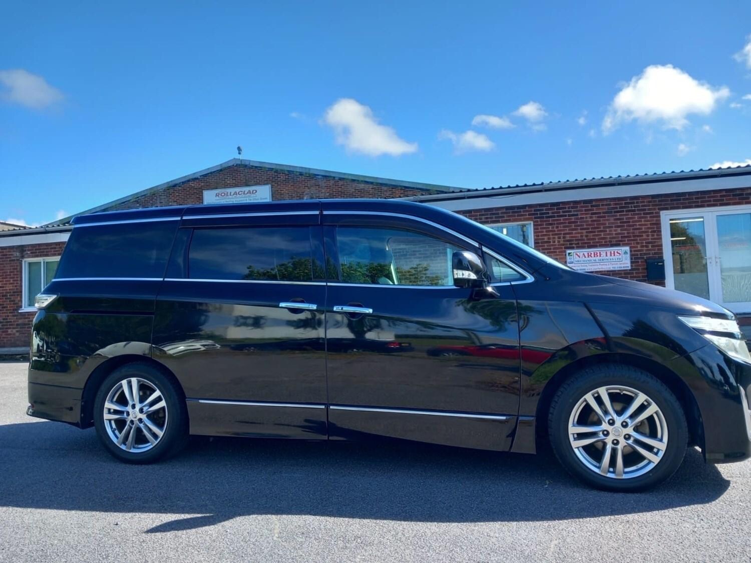 Used Nissan Elgrand 2010 for sale - 76309888: Photo 28