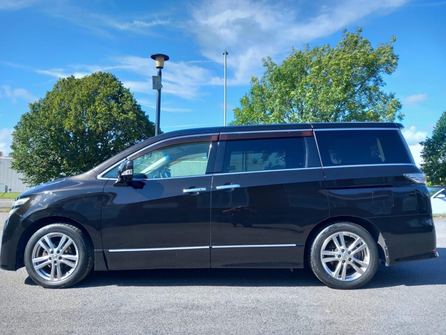 Used Nissan Elgrand 2010 for sale - 76309888: Photo 29