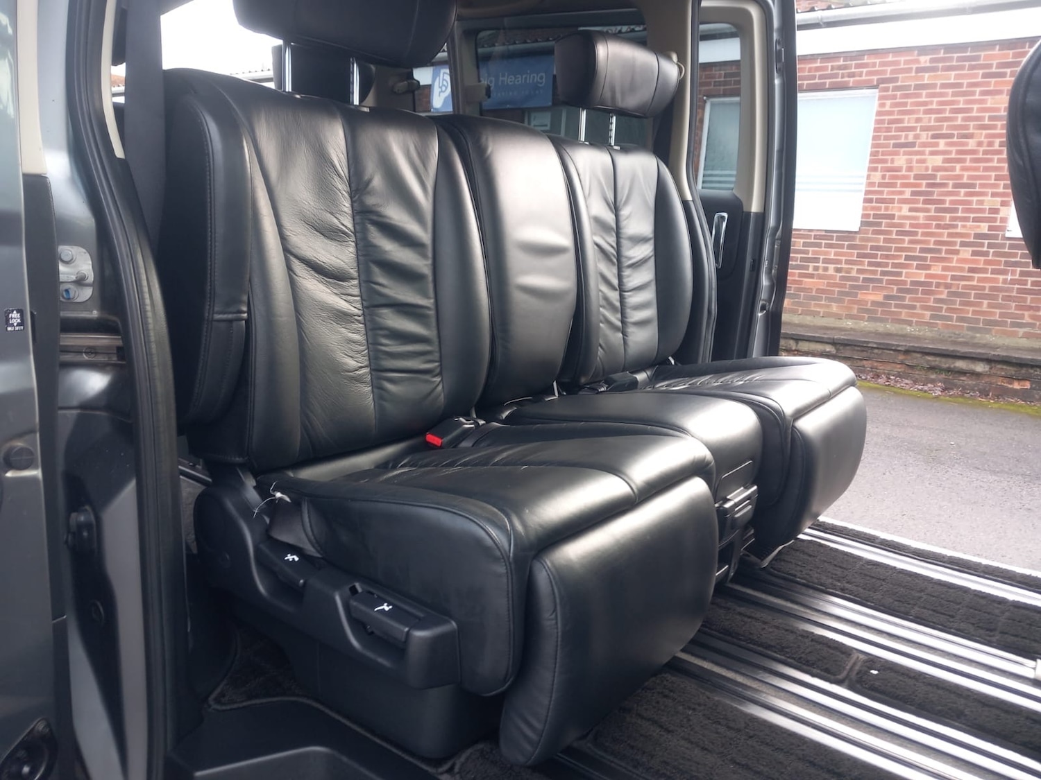 Used Nissan Elgrand 2025 for sale - 77283640: Photo 16