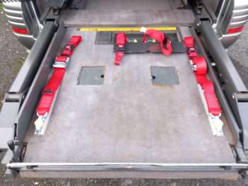 Used Nissan Elgrand 2001 for sale - 71023815: Photo