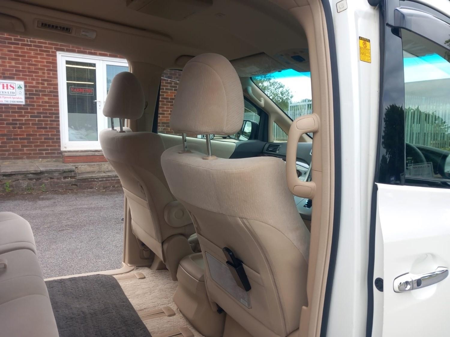 Used Toyota Vellfire 2012 for sale - 76319227: Photo 21