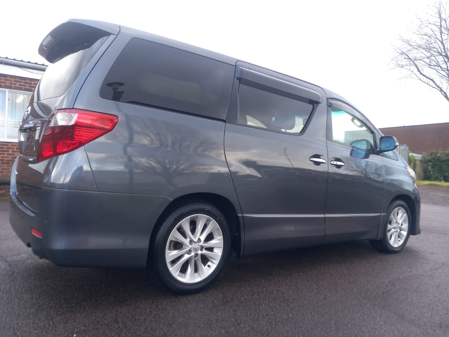 Used Toyota Alphard 2025 for sale - 77568579: Photo 13