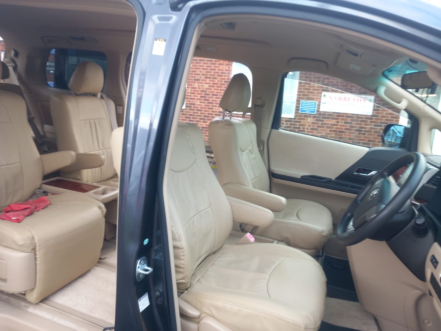 Used Toyota Alphard 2025 for sale - 77568579: Photo 29