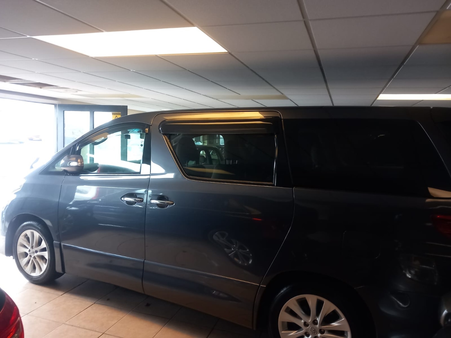 Used Toyota Alphard 2025 for sale - 77568579: Photo 30