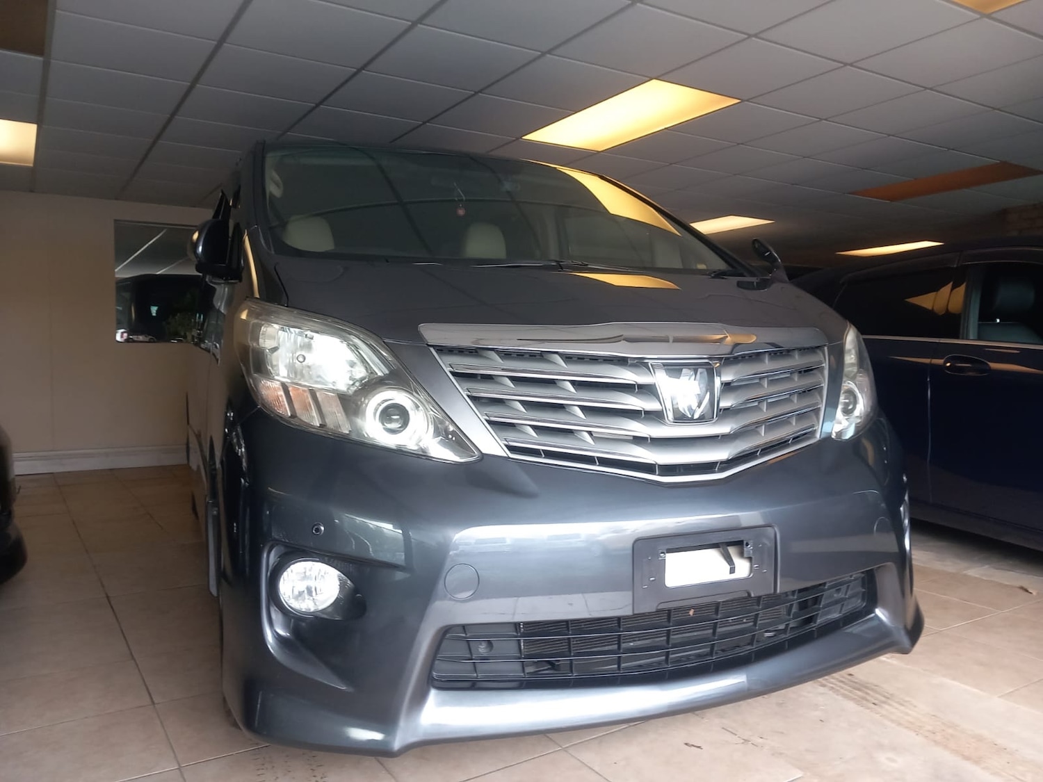 Used Toyota Alphard 2025 for sale - 77568579: Photo 31