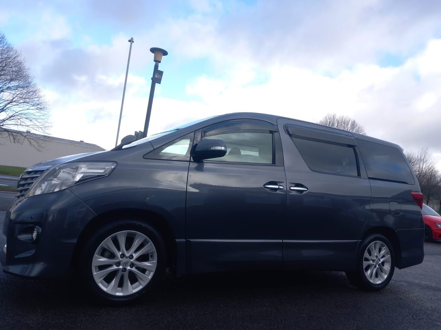 Used Toyota Alphard 2025 for sale - 77568579: Photo 6