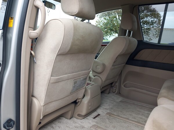 Used Toyota Alphard 2005 for sale - 72773720: Photo 17