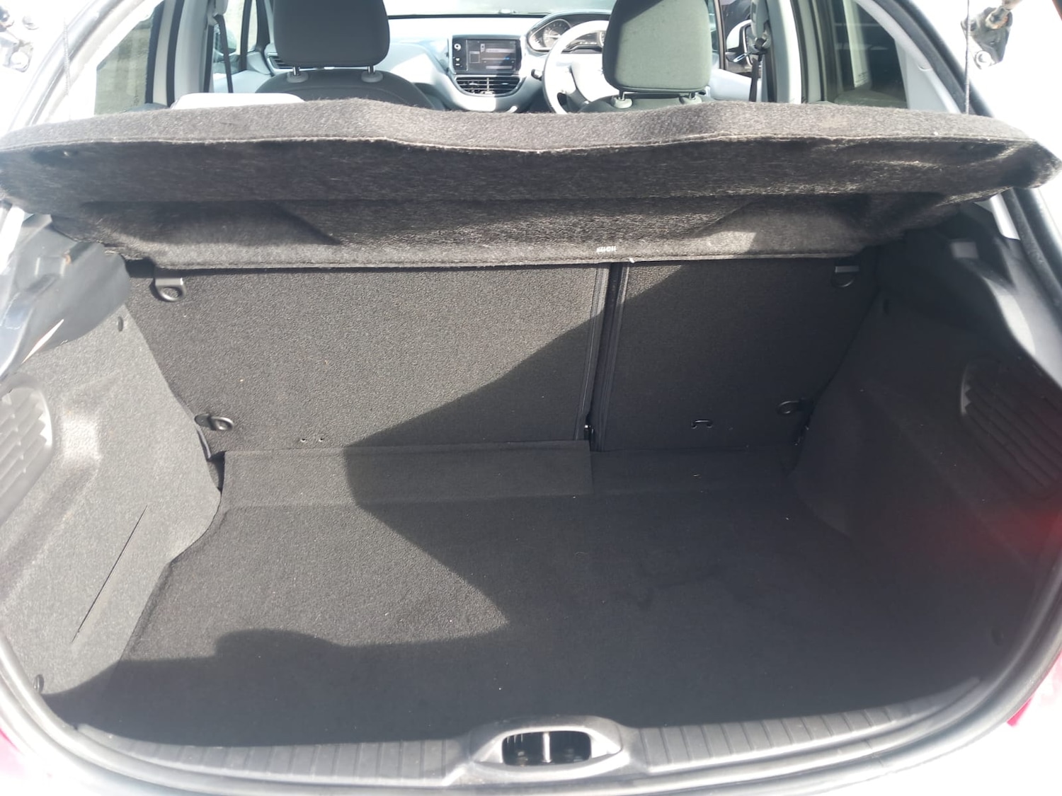 Used Peugeot 208 2012 for sale - 76401956: Photo 11