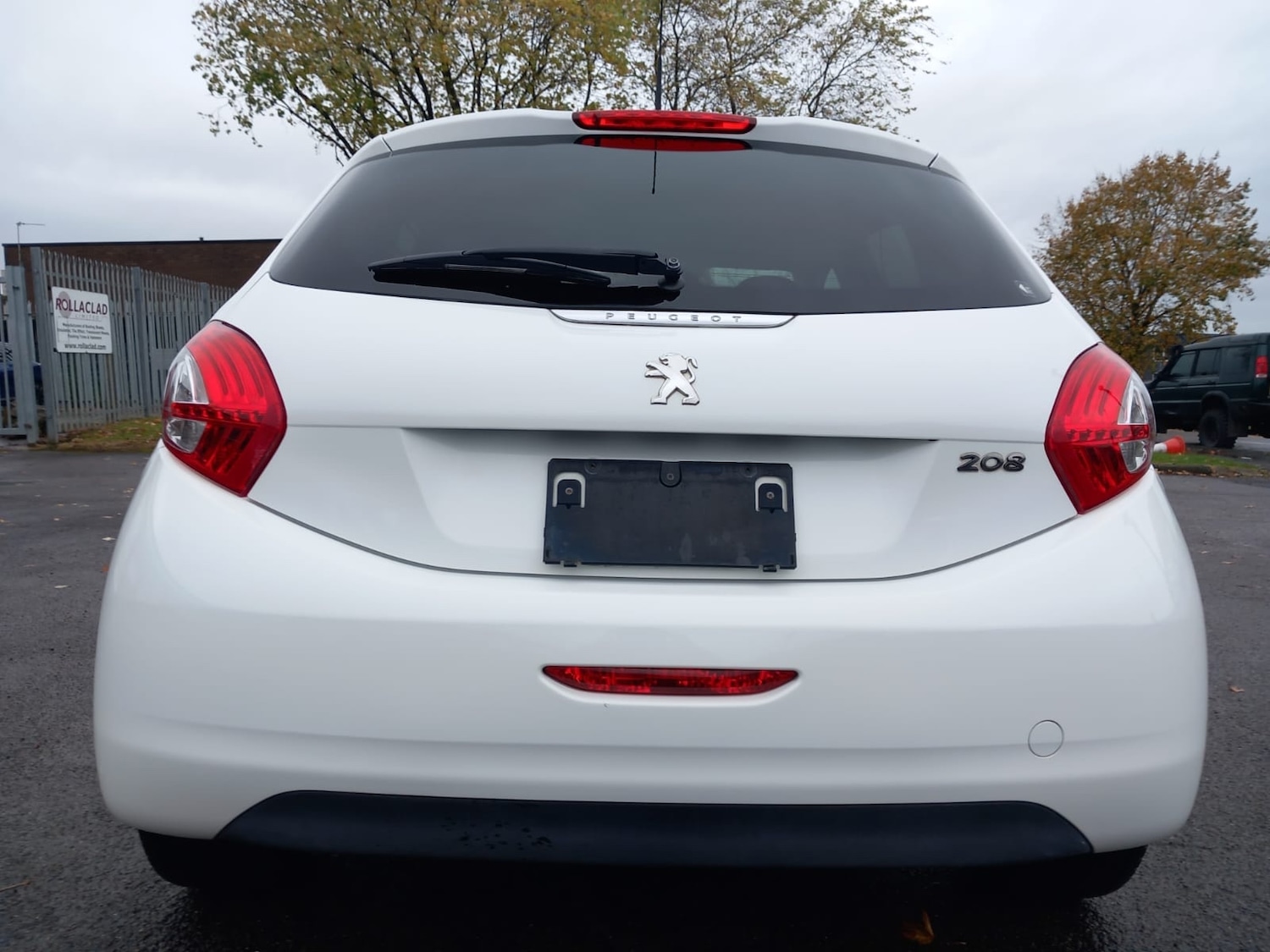 Used Peugeot 208 2012 for sale - 76401956: Photo 21