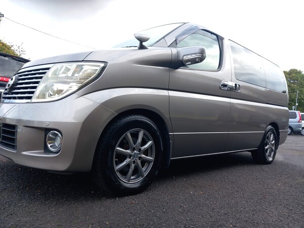 Used Nissan Elgrand 2008 for sale - 76193454: Photo 1
