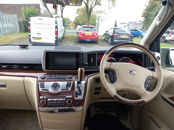 Used Nissan Elgrand 2008 for sale - 76193454: Photo 23
