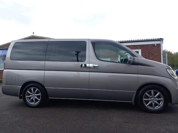 Used Nissan Elgrand 2008 for sale - 76193454: Photo 36