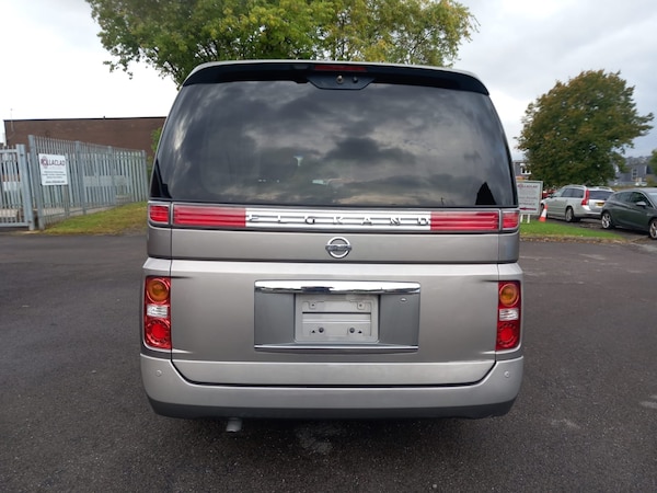 Used Nissan Elgrand 2008 for sale - 76193454: Photo 40
